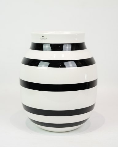 Kähler Vase - Keramik - Ditte Reckweg and Jelena SchouFlot stand