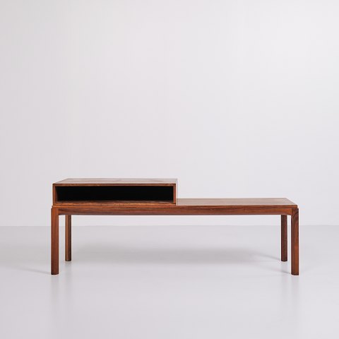 Sidebord Med Revyhylde - No. 380 - Palisander - Dansk Design - Aksel Kjersgaard 
- Odder - 1960erne
