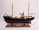 Model of a ship, a french Chalutier/trawler, in great vintage condition.
5000m2 showroom.